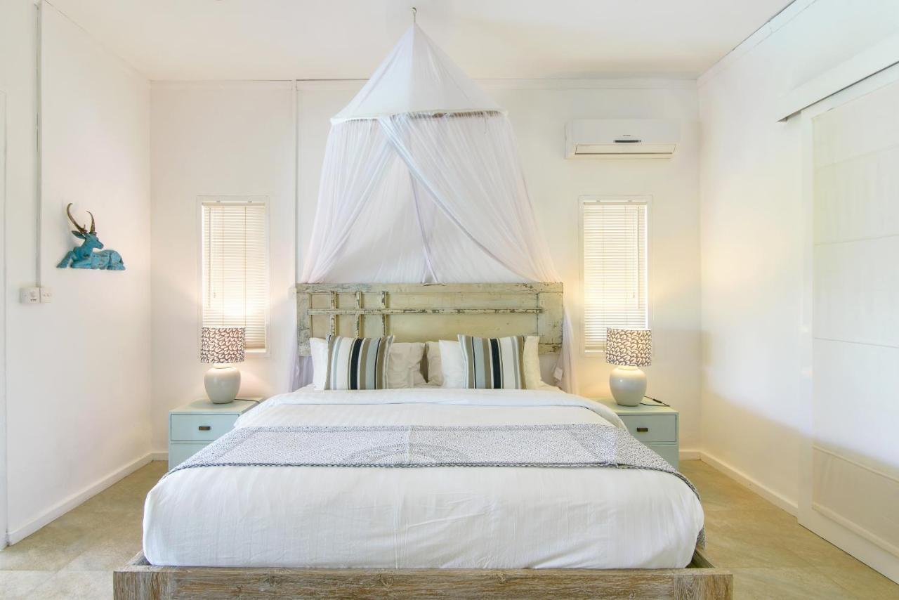 Driftwood Villas Lembongan Esterno foto
