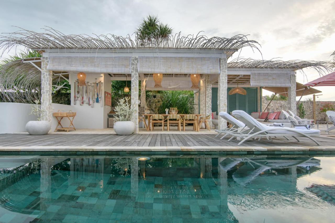 Driftwood Villas Lembongan Esterno foto